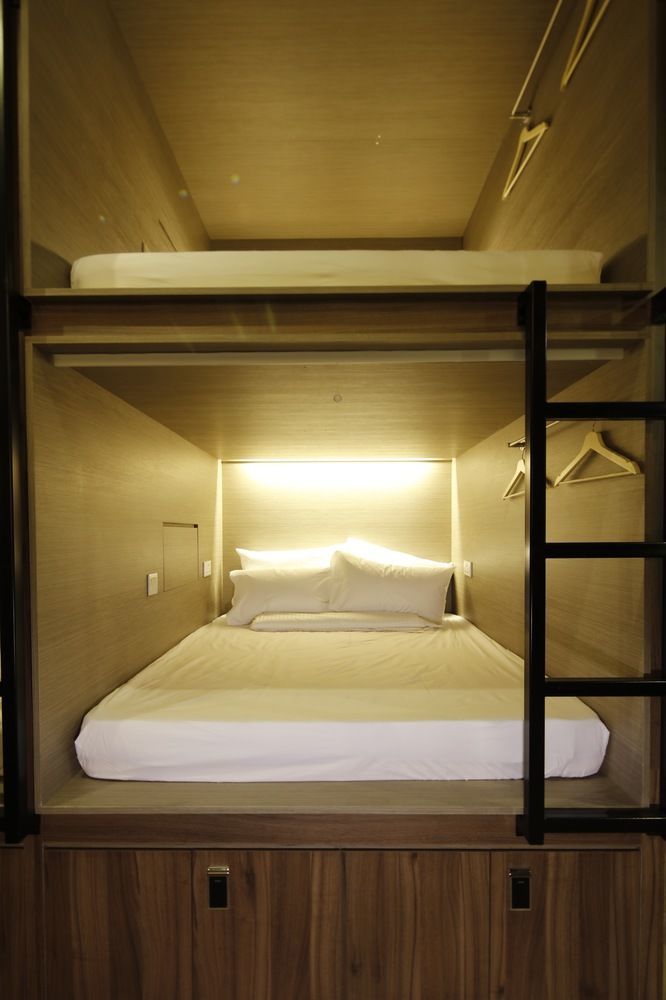 Beat. Capsule Hostel @ Boat Quay Singapore Exteriör bild